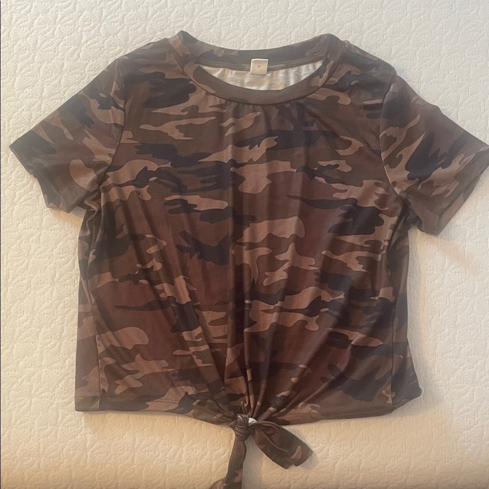 Camouflage Tie-Front T-Shirt